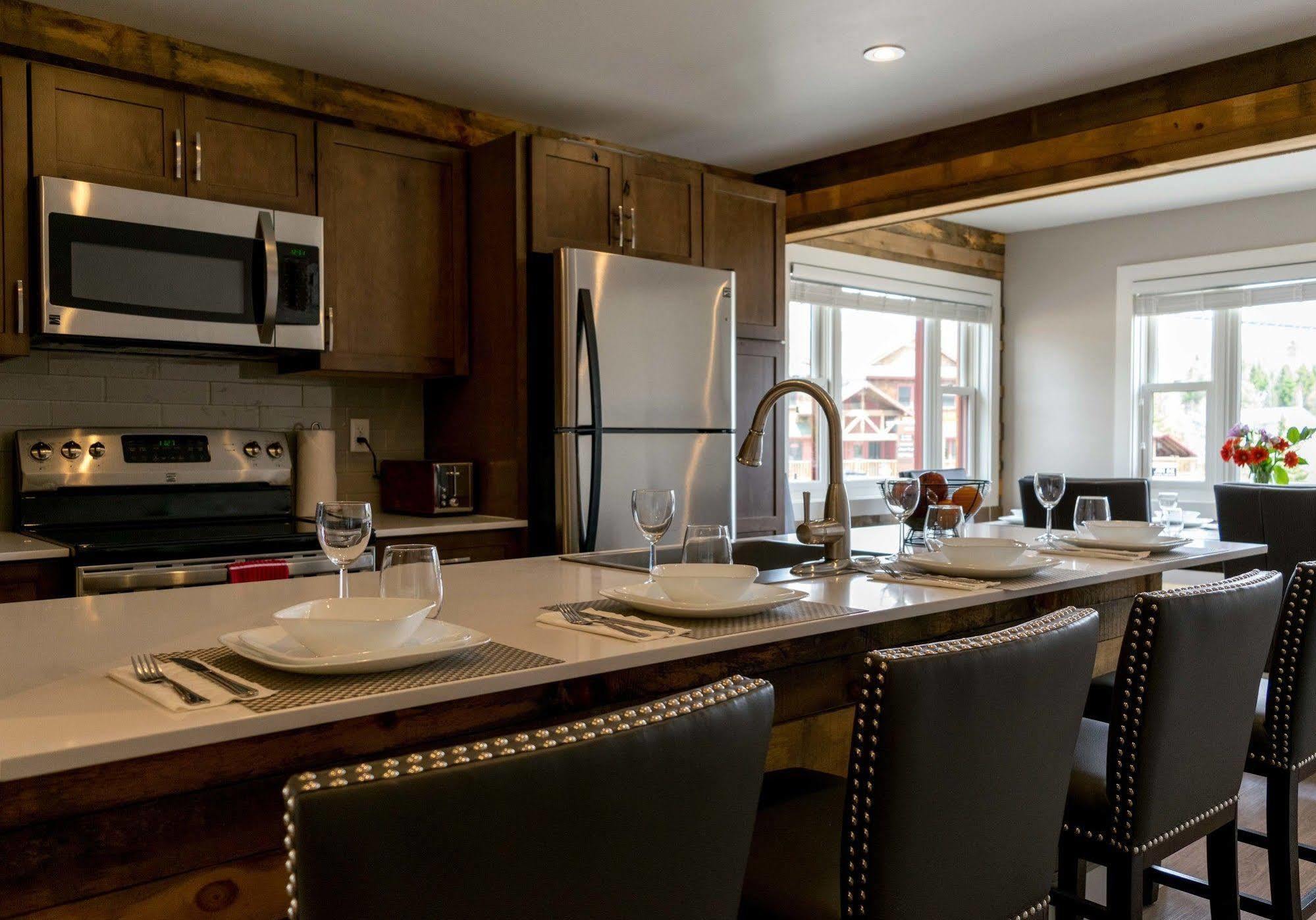 Lake Placid Inn: Residences Bagian luar foto