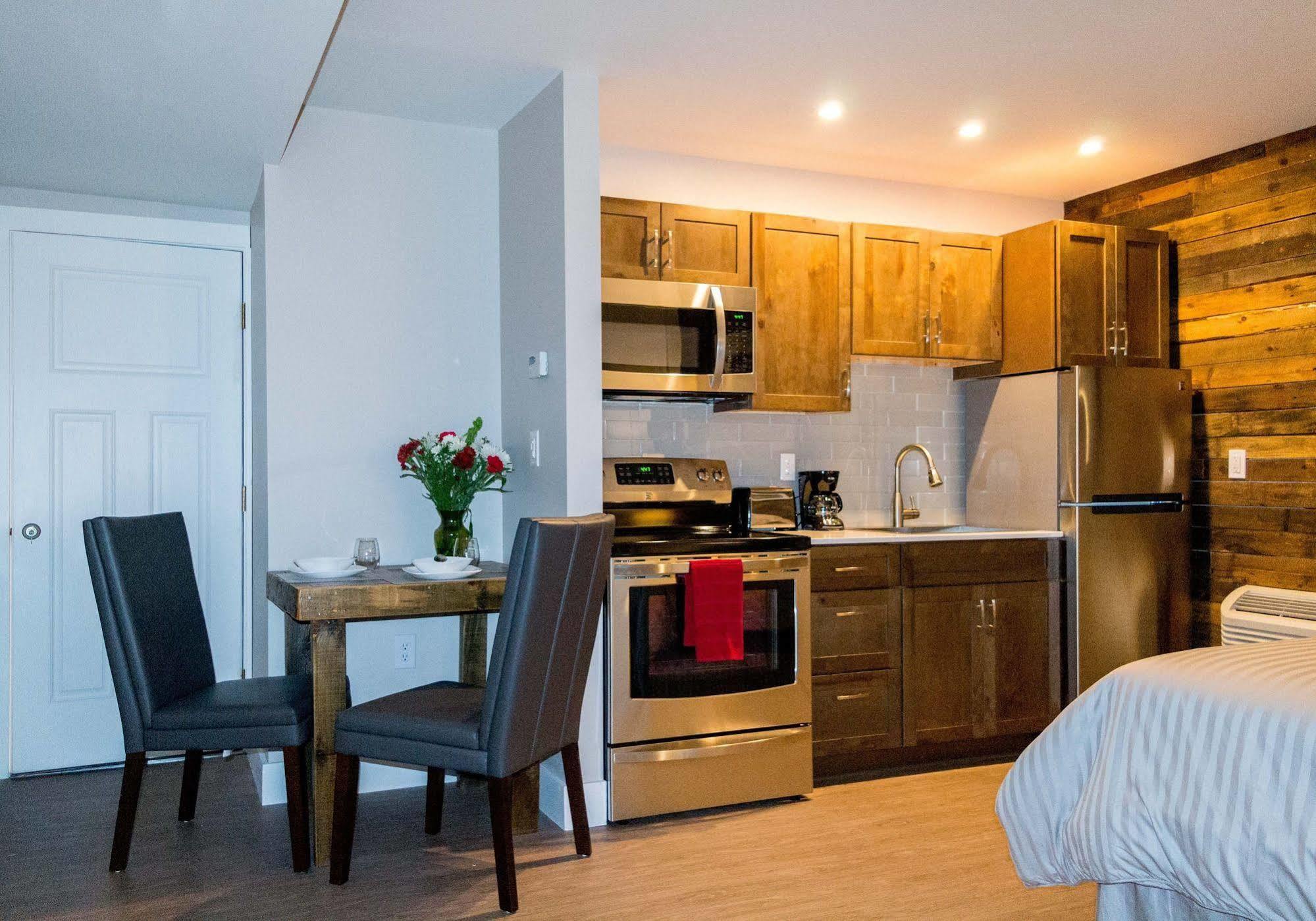 Lake Placid Inn: Residences Bagian luar foto